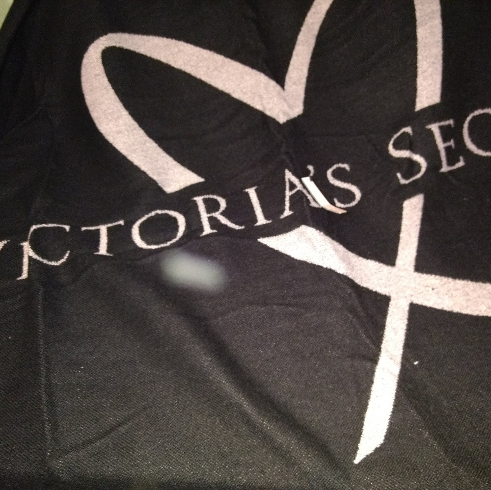 Nwt, Victoria Secret runway,2017 f/show throw